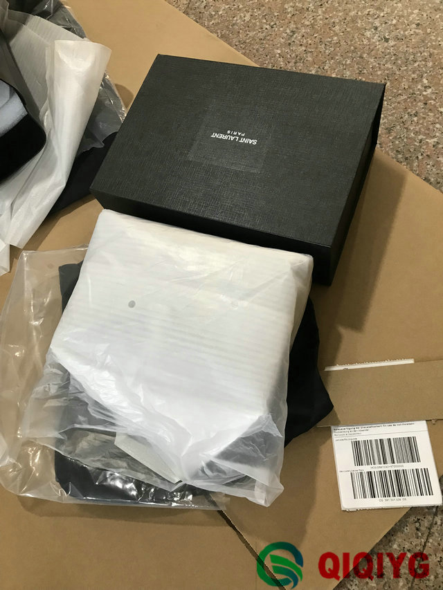 qiqiyg.com fournisseur officiel de mode en gros 2025 dropshipping qq3382