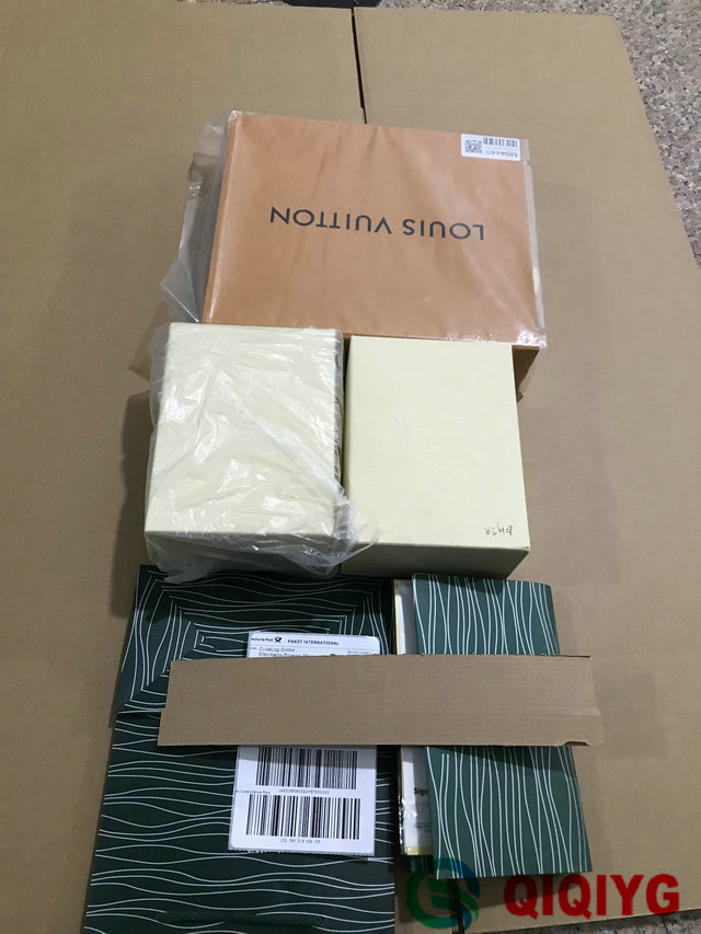 qiqiyg.com fournisseur officiel de mode en gros 2025 dropshipping qq3403
