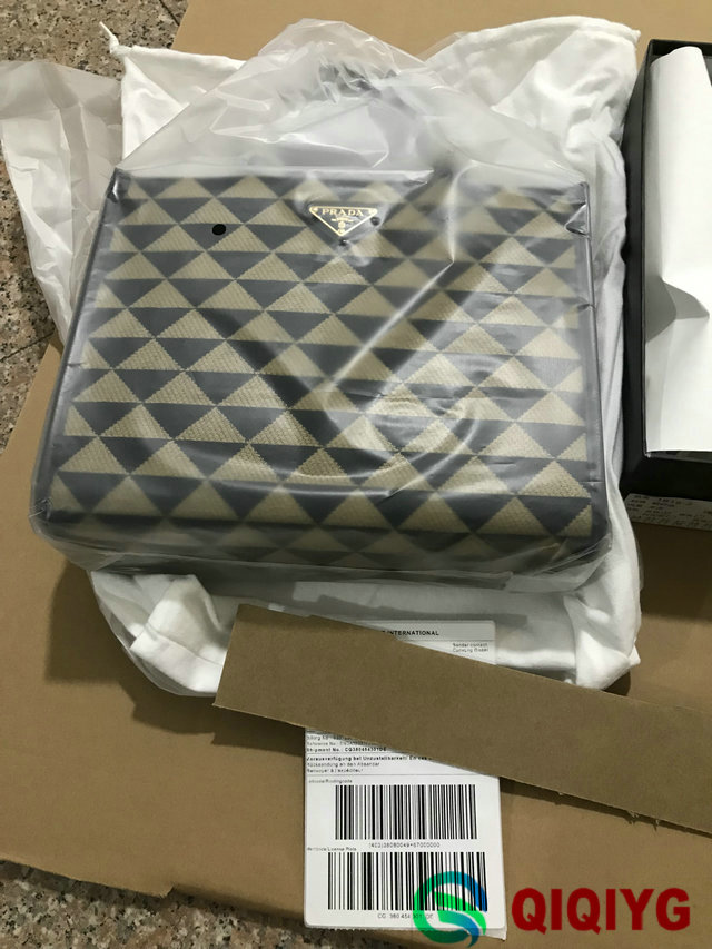 qiqiyg.com fournisseur officiel de mode en gros 2025 dropshipping qq3432