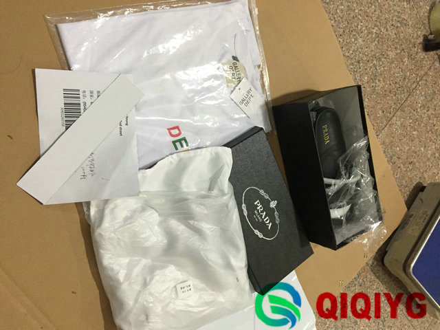 qiqiyg.com fournisseur officiel de mode en gros 2025 dropshipping qq3006