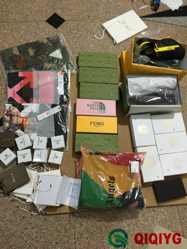 qiqiyg.com fournisseur officiel de mode en gros 2025 dropshipping qq3009