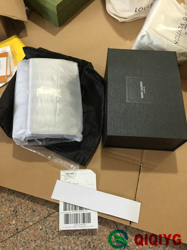 qiqiyg.com fournisseur officiel de mode en gros 2025 dropshipping qq3039