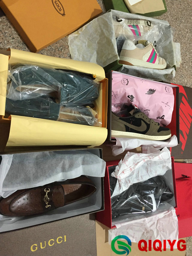 qiqiyg.com fournisseur officiel de mode en gros 2025 dropshipping qq3060