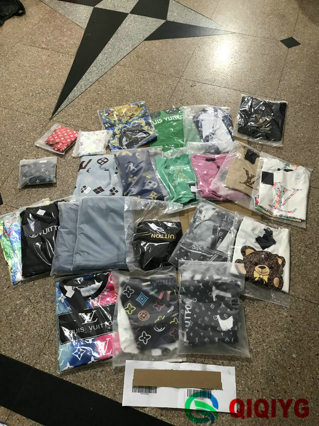 qiqiyg.com fournisseur officiel de mode en gros 2025 dropshipping qq3080