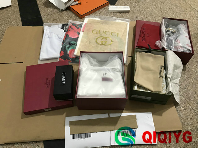 qiqiyg.com fournisseur officiel de mode en gros 2025 dropshipping qq3122