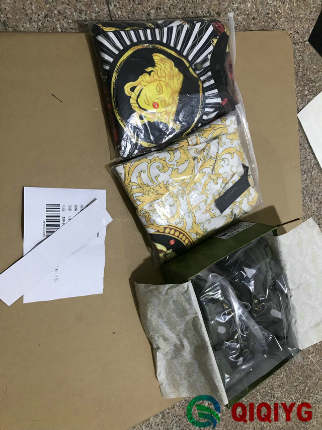 qiqiyg.com fournisseur officiel de mode en gros 2025 dropshipping qq3210