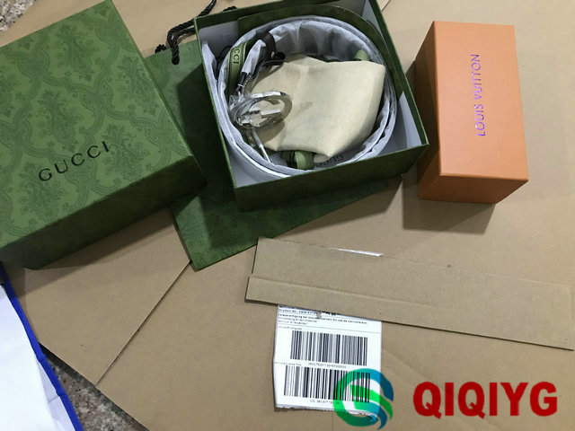 qiqiyg.com fournisseur officiel de mode en gros 2025 dropshipping qq3251