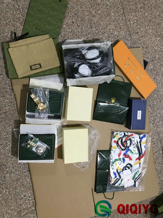 qiqiyg.com fournisseur officiel de mode en gros 2025 dropshipping qq3306
