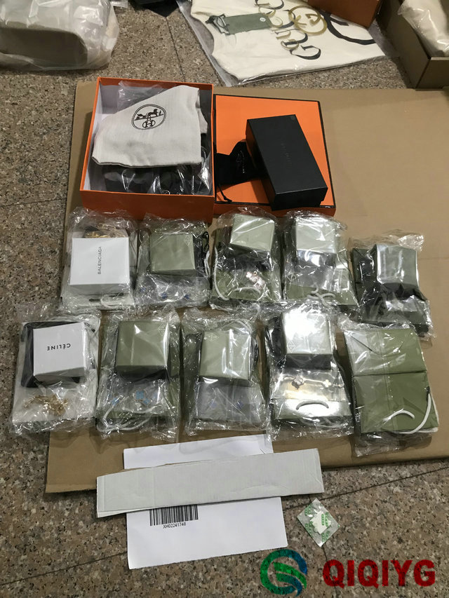 qiqiyg.com fournisseur officiel de mode en gros 2025 dropshipping qq3479
