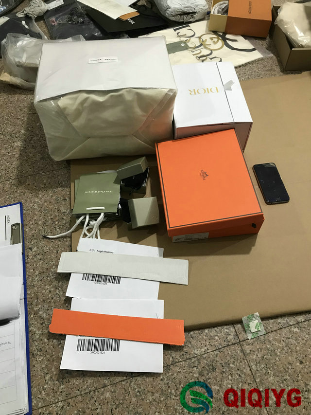 qiqiyg.com fournisseur officiel de mode en gros 2025 dropshipping qq3486